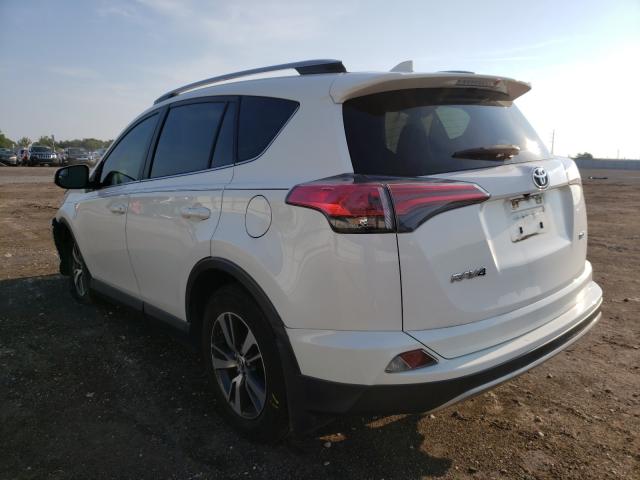 Photo 2 VIN: JTMWFREV1HJ125547 - TOYOTA RAV4 XLE 