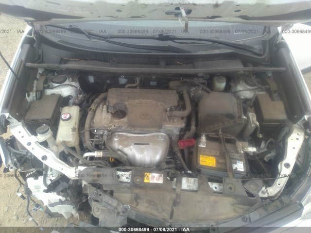 Photo 9 VIN: JTMWFREV1HJ128304 - TOYOTA RAV4 