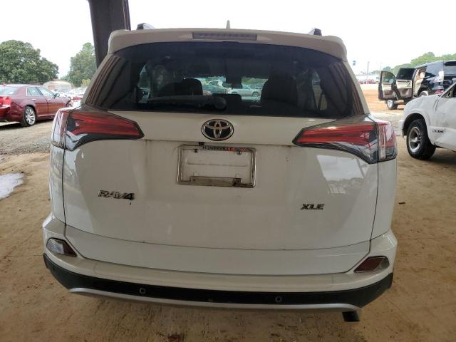 Photo 5 VIN: JTMWFREV1HJ719328 - TOYOTA RAV4 XLE 