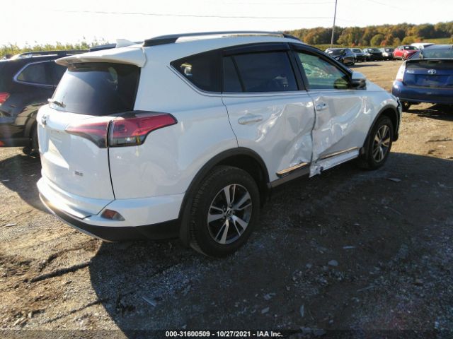 Photo 3 VIN: JTMWFREV1JJ172261 - TOYOTA RAV4 