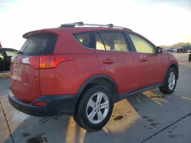 Photo 2 VIN: JTMWFREV2DD024557 - TOYOTA RAV4 XLE 