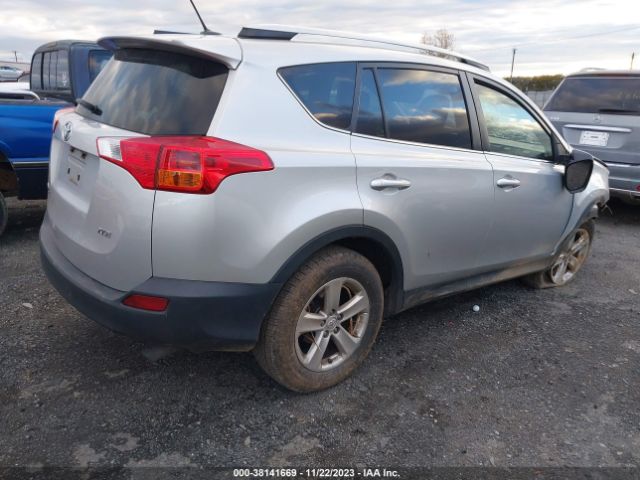 Photo 3 VIN: JTMWFREV2EJ018955 - TOYOTA RAV4 