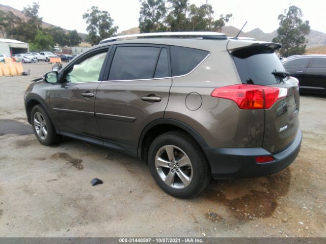 Photo 2 VIN: JTMWFREV2FD056282 - TOYOTA RAV4 