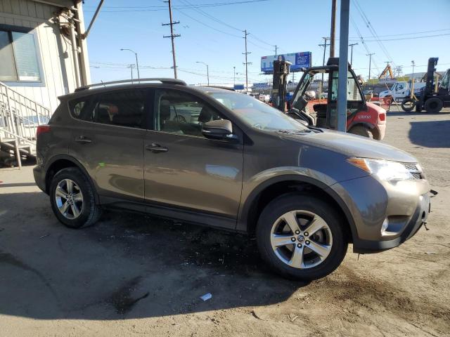 Photo 3 VIN: JTMWFREV2FD062020 - TOYOTA RAV4 XLE 