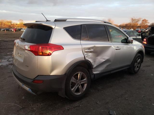 Photo 2 VIN: JTMWFREV2FJ040018 - TOYOTA RAV4 XLE 