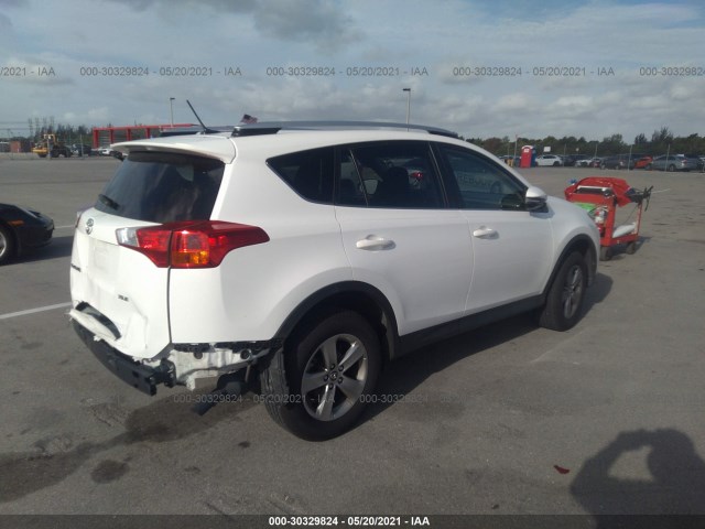 Photo 3 VIN: JTMWFREV2FJ056798 - TOYOTA RAV4 