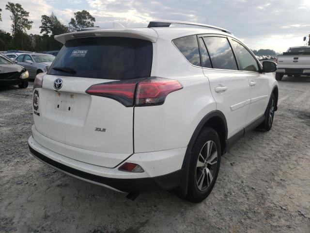 Photo 3 VIN: JTMWFREV2HD101756 - TOYOTA RAV4 XLE 