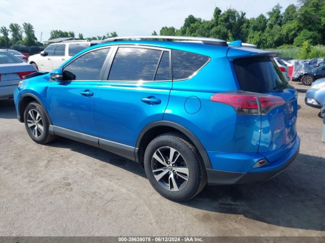 Photo 2 VIN: JTMWFREV2JD116831 - TOYOTA RAV4 