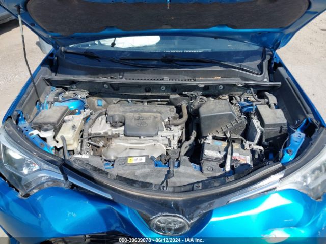 Photo 9 VIN: JTMWFREV2JD116831 - TOYOTA RAV4 