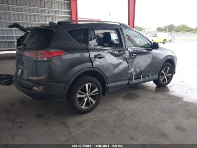 Photo 3 VIN: JTMWFREV2JJ181731 - TOYOTA RAV4 