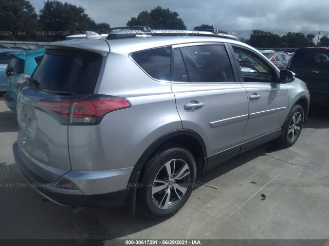 Photo 3 VIN: JTMWFREV2JJ207857 - TOYOTA RAV4 