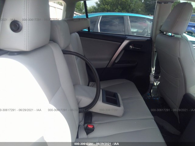 Photo 7 VIN: JTMWFREV2JJ207857 - TOYOTA RAV4 