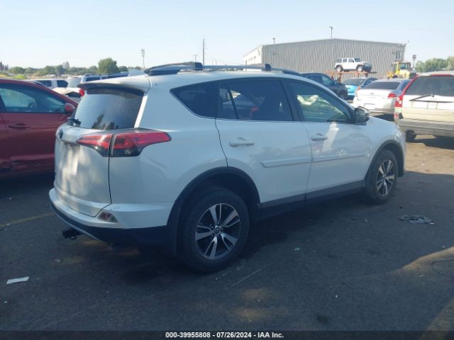 Photo 3 VIN: JTMWFREV2JJ728805 - TOYOTA RAV4 