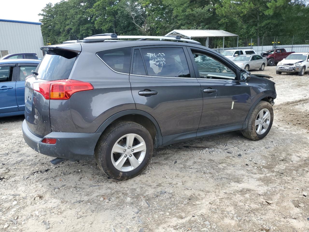 Photo 2 VIN: JTMWFREV3EJ013733 - TOYOTA RAV 4 