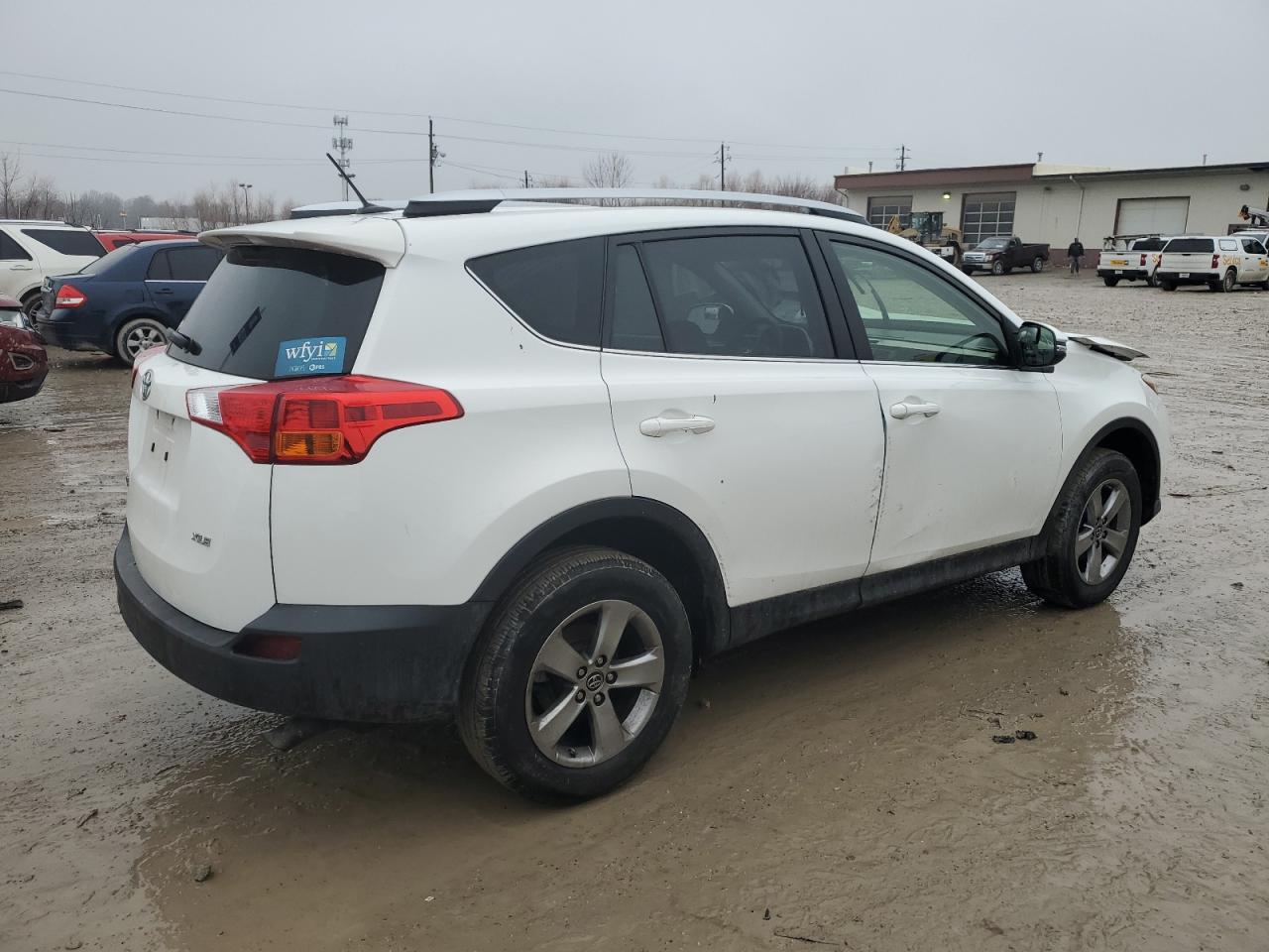 Photo 2 VIN: JTMWFREV3FJ033997 - TOYOTA RAV 4 