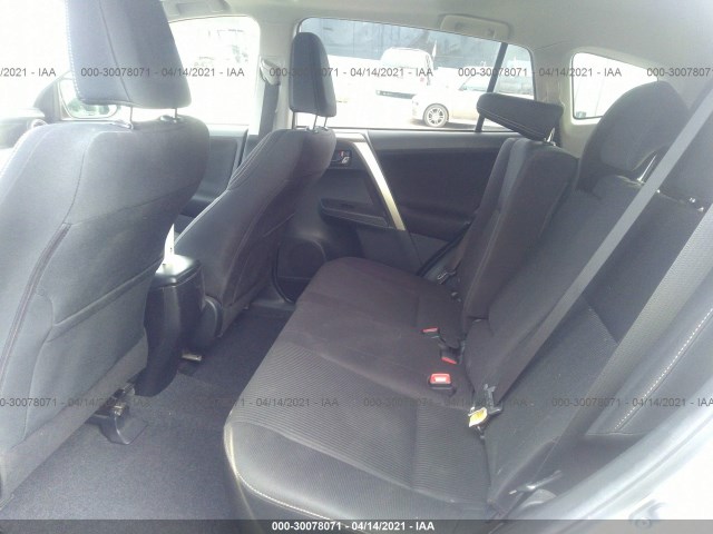 Photo 7 VIN: JTMWFREV3FJ049701 - TOYOTA RAV4 