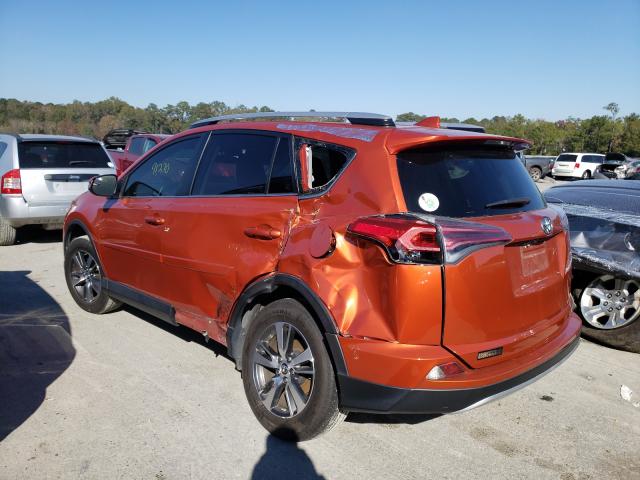 Photo 2 VIN: JTMWFREV3GJ073742 - TOYOTA RAV4 XLE 