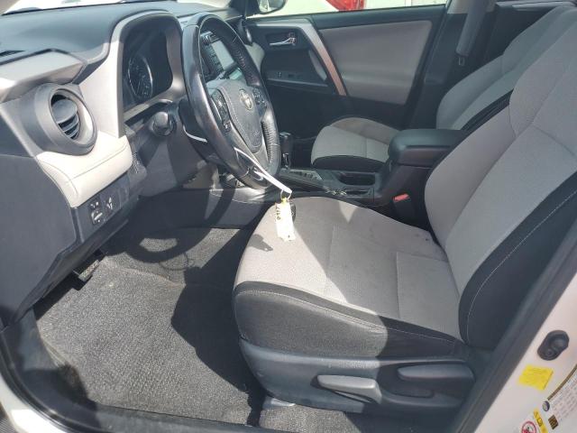 Photo 6 VIN: JTMWFREV3GJ096860 - TOYOTA RAV4 XLE 