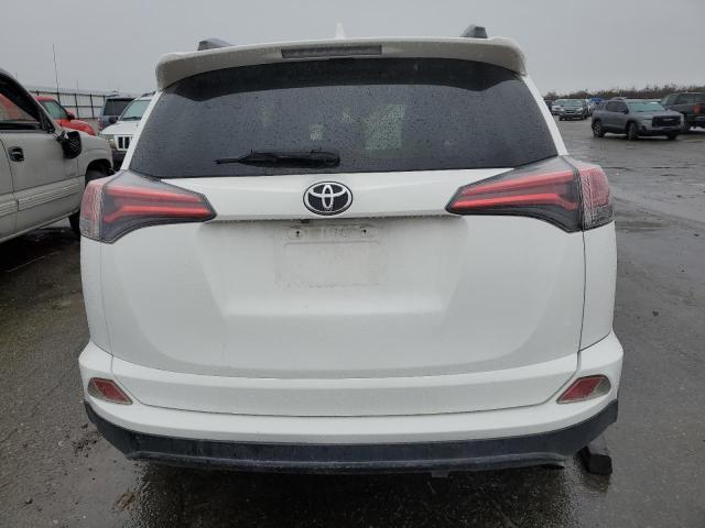 Photo 5 VIN: JTMWFREV3HD102253 - TOYOTA RAV4 XLE 