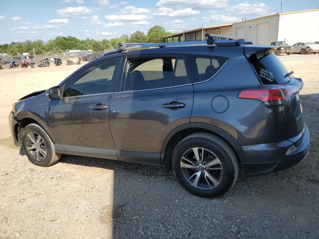 Photo 1 VIN: JTMWFREV3HJ101590 - TOYOTA RAV 4 