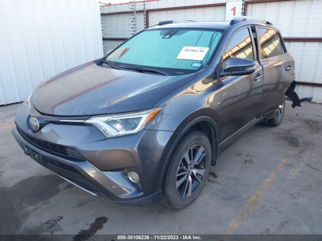 Photo 1 VIN: JTMWFREV3HJ119197 - TOYOTA RAV4 