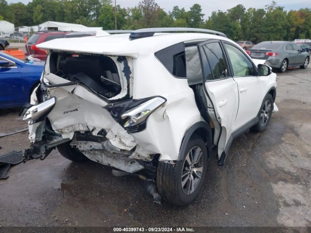 Photo 3 VIN: JTMWFREV3HJ124271 - TOYOTA RAV4 