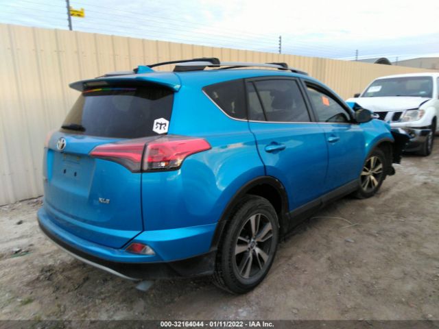 Photo 3 VIN: JTMWFREV3JD118376 - TOYOTA RAV4 