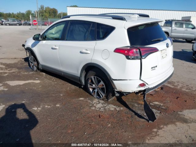 Photo 2 VIN: JTMWFREV3JJ745208 - TOYOTA RAV4 