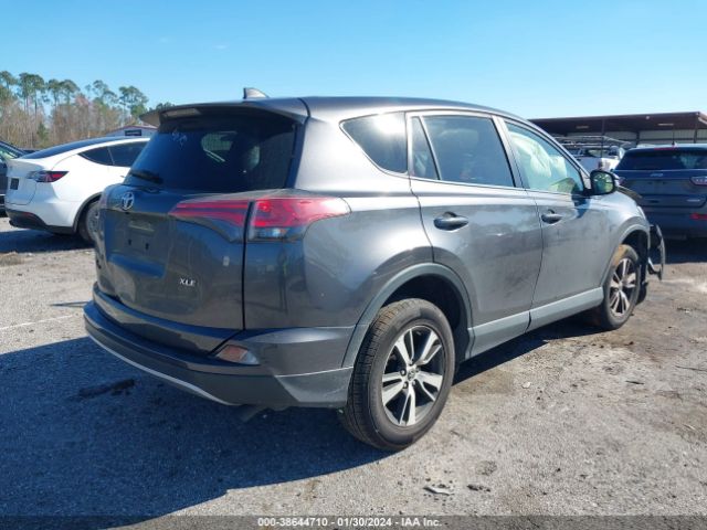 Photo 3 VIN: JTMWFREV3JJ747928 - TOYOTA RAV4 