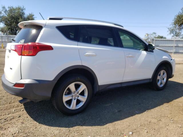 Photo 2 VIN: JTMWFREV4DD000776 - TOYOTA RAV4 XLE 