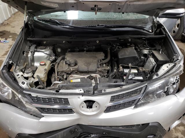 Photo 6 VIN: JTMWFREV4DD014497 - TOYOTA RAV4 XLE 