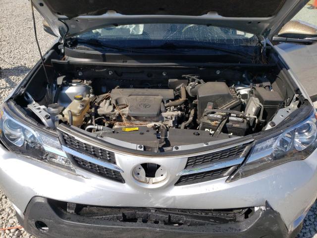 Photo 11 VIN: JTMWFREV4ED027462 - TOYOTA RAV4 XLE 