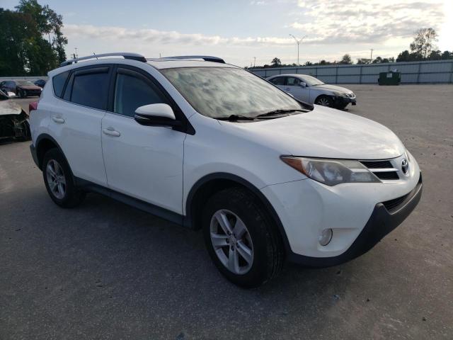 Photo 3 VIN: JTMWFREV4ED040874 - TOYOTA RAV4 XLE 