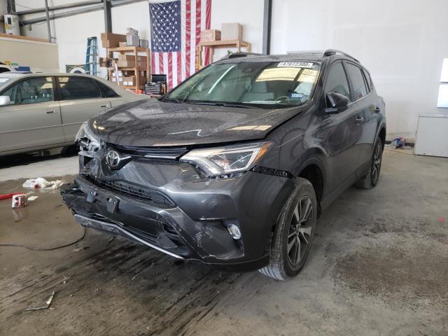 Photo 1 VIN: JTMWFREV4HD096074 - TOYOTA RAV4 XLE 