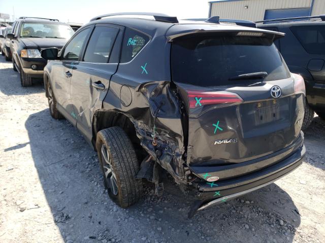 Photo 2 VIN: JTMWFREV4HD108529 - TOYOTA RAV4 XLE 