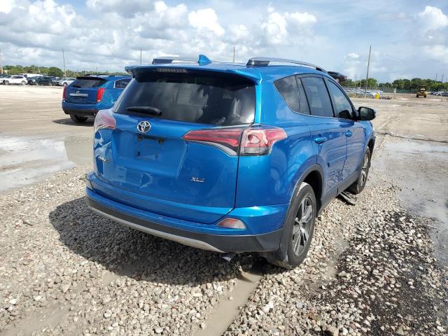 Photo 3 VIN: JTMWFREV4HJ114607 - TOYOTA RAV4 XLE 