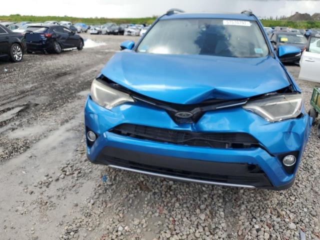 Photo 8 VIN: JTMWFREV4HJ114607 - TOYOTA RAV4 XLE 