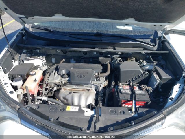 Photo 9 VIN: JTMWFREV4HJ717119 - TOYOTA RAV4 