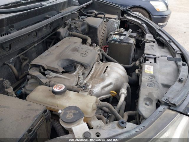 Photo 9 VIN: JTMWFREV4HJ722272 - TOYOTA RAV4 