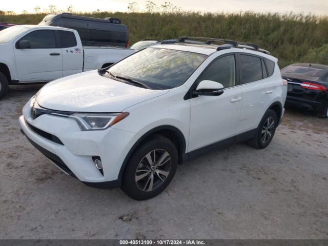 Photo 1 VIN: JTMWFREV4JD120539 - TOYOTA RAV4 