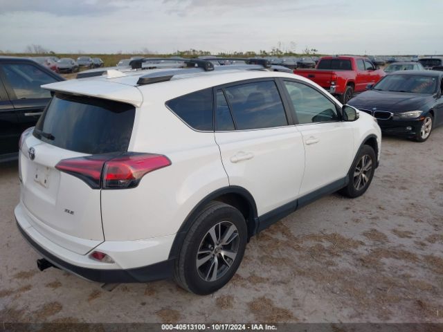 Photo 3 VIN: JTMWFREV4JD120539 - TOYOTA RAV4 