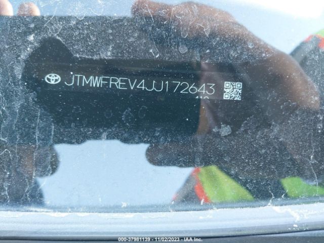 Photo 8 VIN: JTMWFREV4JJ172643 - TOYOTA RAV4 