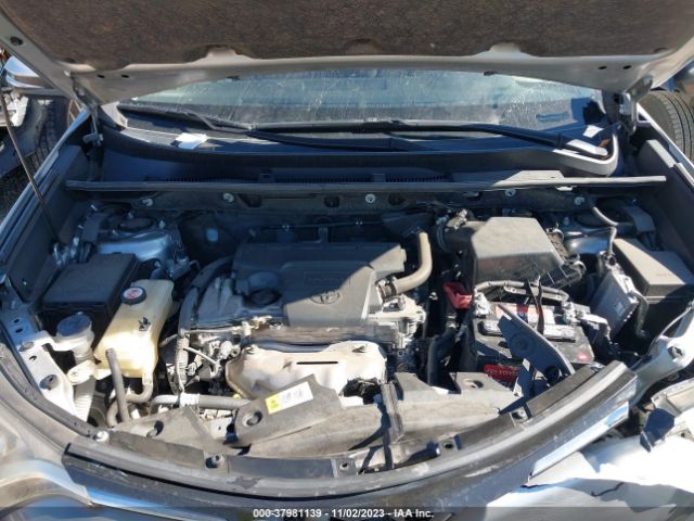 Photo 9 VIN: JTMWFREV4JJ172643 - TOYOTA RAV4 