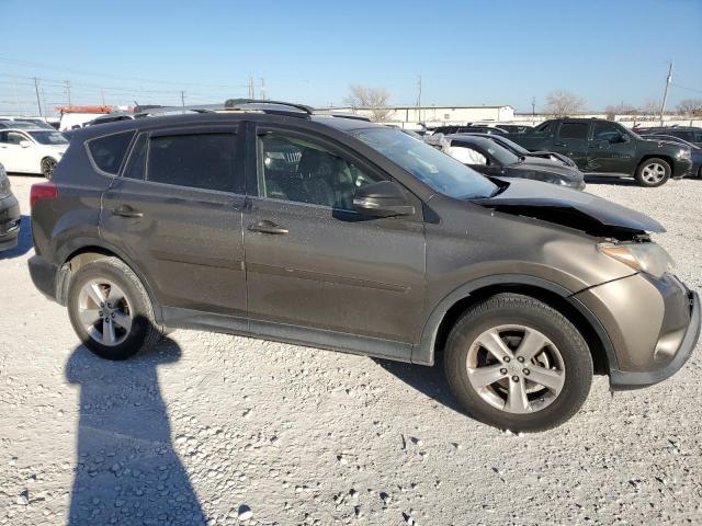 Photo 3 VIN: JTMWFREV5ED033139 - TOYOTA RAV4 XLE 