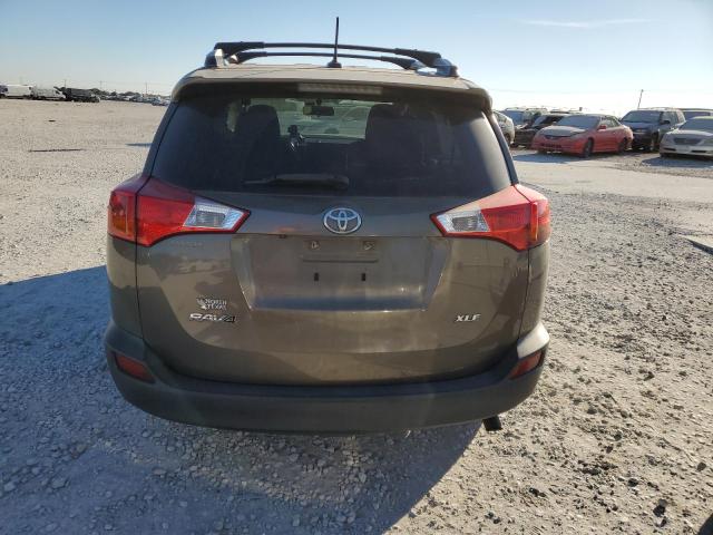 Photo 5 VIN: JTMWFREV5ED033139 - TOYOTA RAV4 XLE 