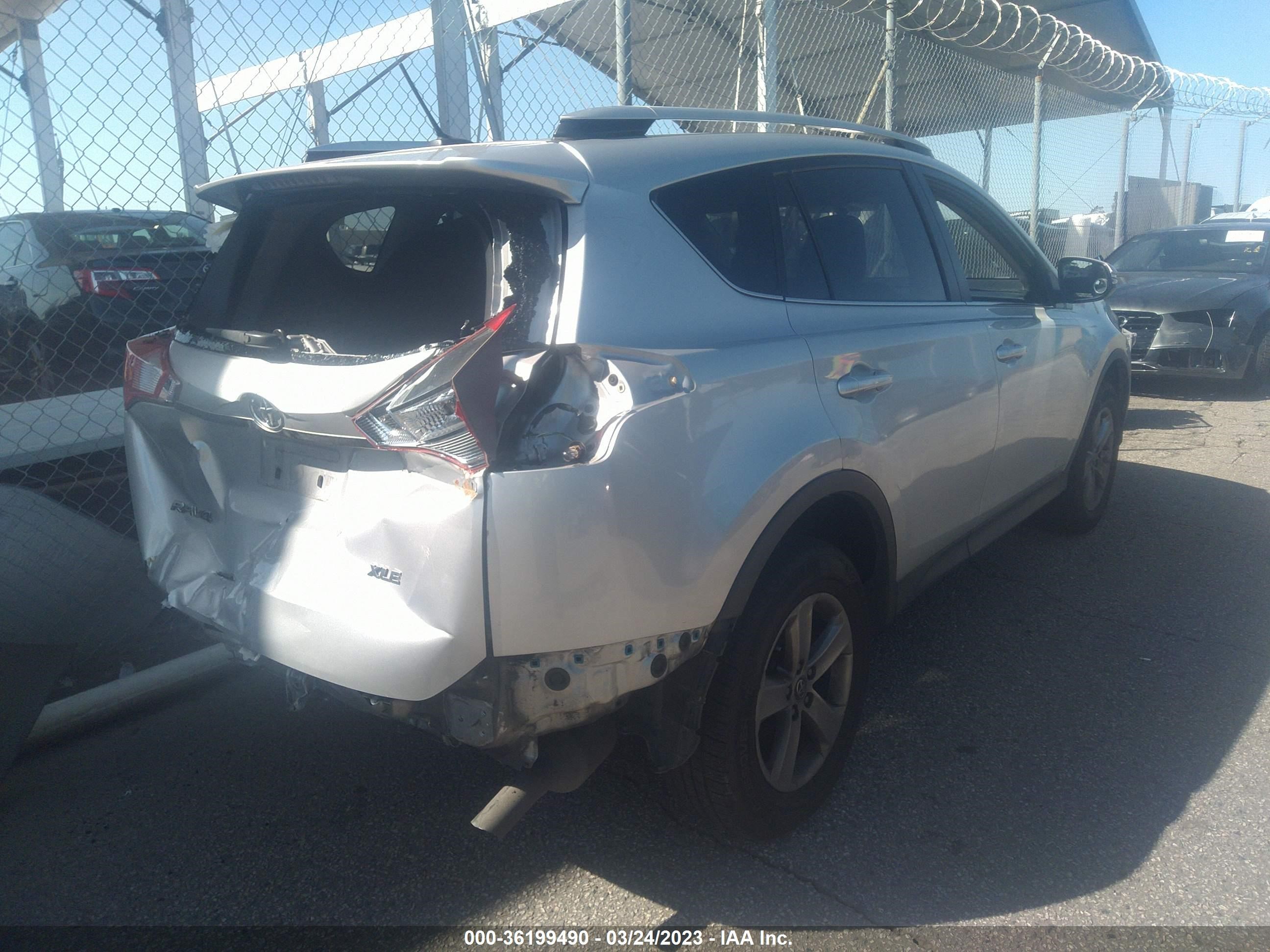 Photo 3 VIN: JTMWFREV5FD069477 - TOYOTA RAV 4 