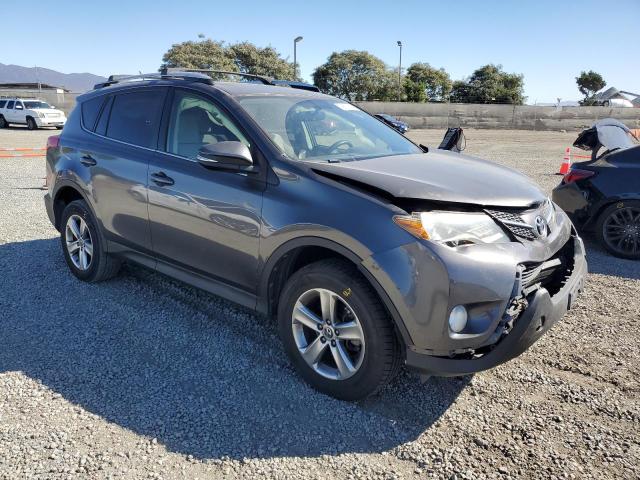 Photo 3 VIN: JTMWFREV5FJ038022 - TOYOTA RAV4 XLE 