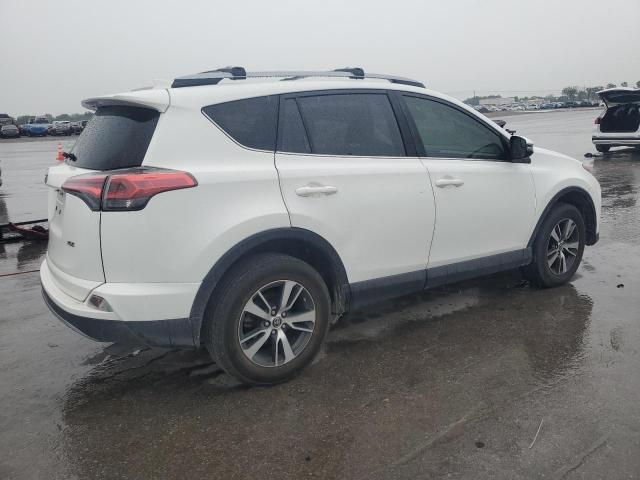 Photo 2 VIN: JTMWFREV5HD099436 - TOYOTA RAV4 XLE 