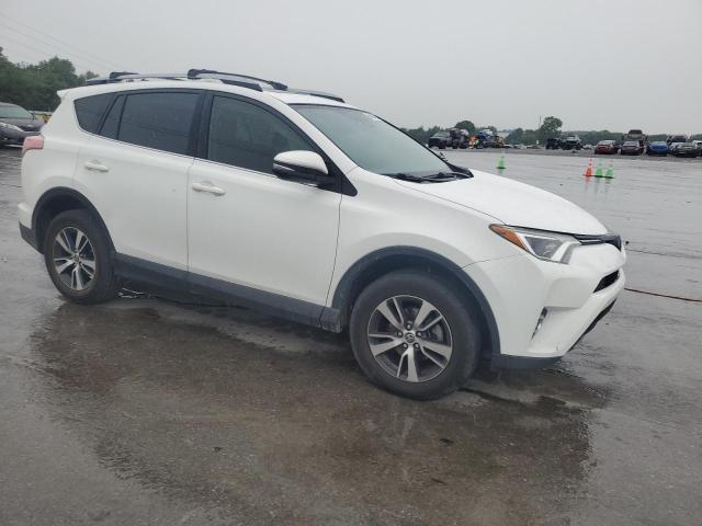 Photo 3 VIN: JTMWFREV5HD099436 - TOYOTA RAV4 XLE 