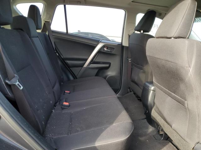 Photo 10 VIN: JTMWFREV5HJ705660 - TOYOTA RAV4 XLE 